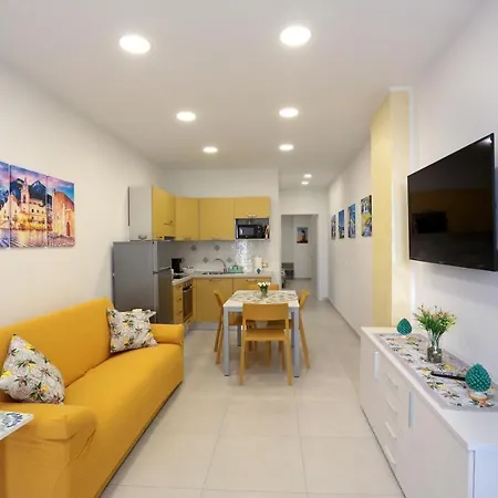 Kris Luxury Apartments Giardini Naxos Exterior photo