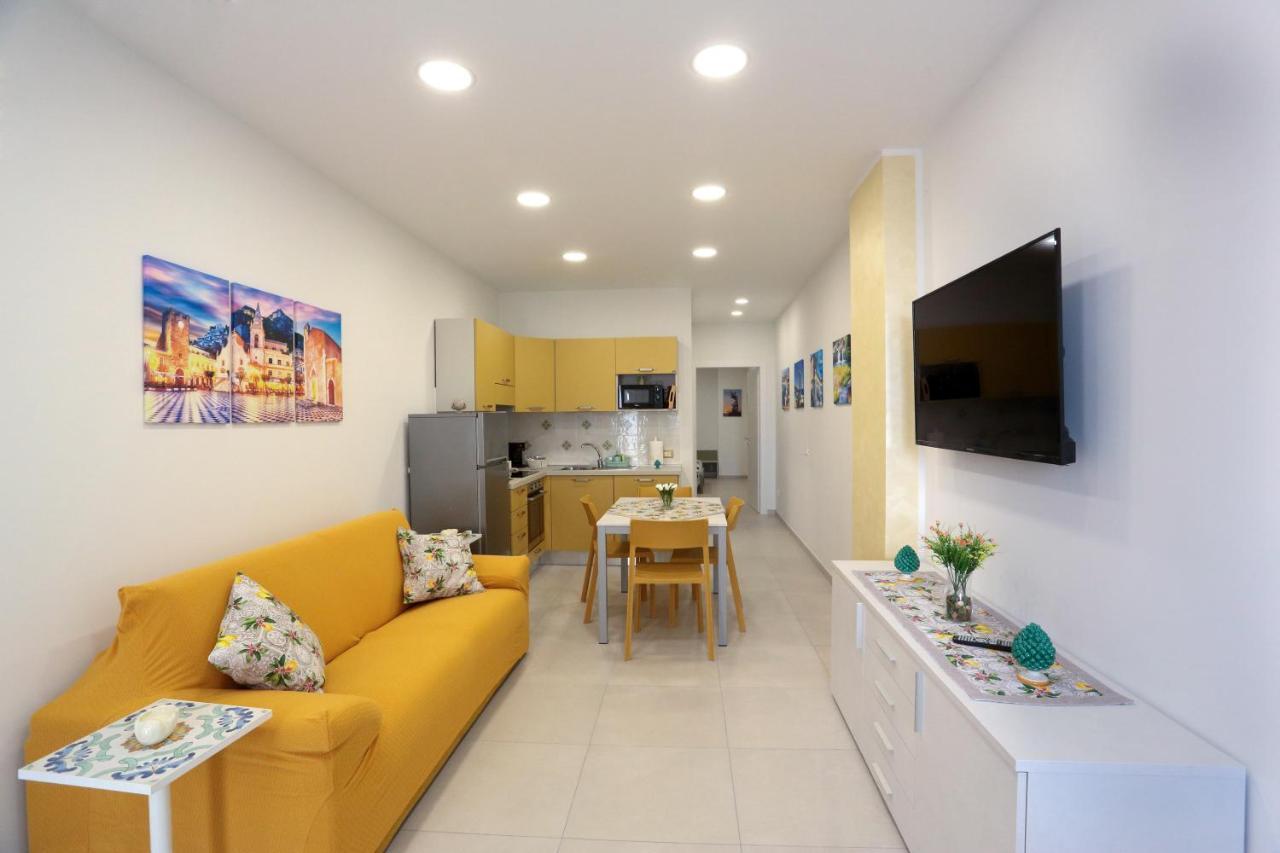 Kris Luxury Giardini Naxos